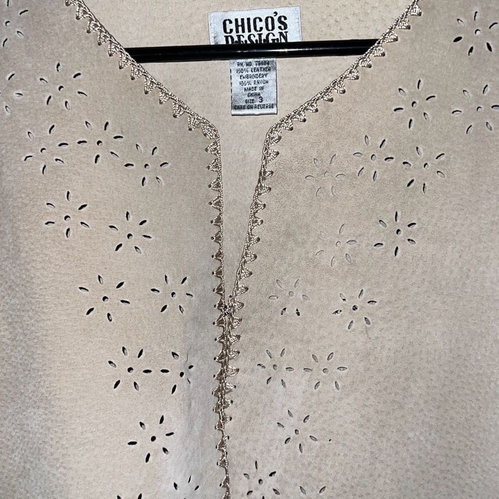 Chicos Design  - Picture 11 of 11